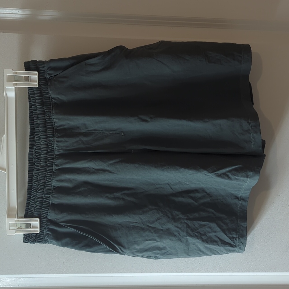 Lululemon pace breaker shorts. Read description.